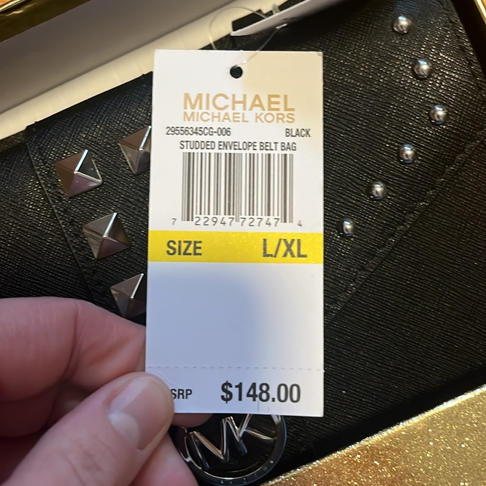 NWT Michael Kors Black Studded Envelope Belt bag - Picture 2 of 4